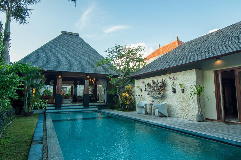 Arwana Estate Villa Seminyak Eksteriør billede
